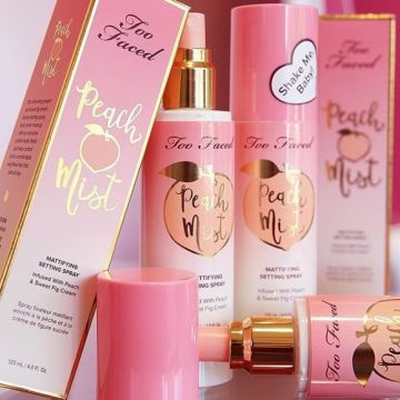 Too Faced Peach Mist Mattifying Setting Spray, Oil Free, Light Weight, Blurs Imperfections - 120 ml