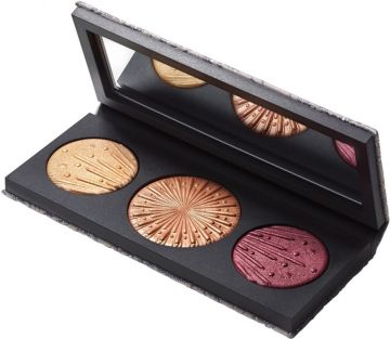 MAC Limited Edition Flashing Ice, Extra Dimension, Skin Finish, TRIO Highlighter Palette, Pigmented, Long Lasting & Matte Finish | Shade: Medium-Deep